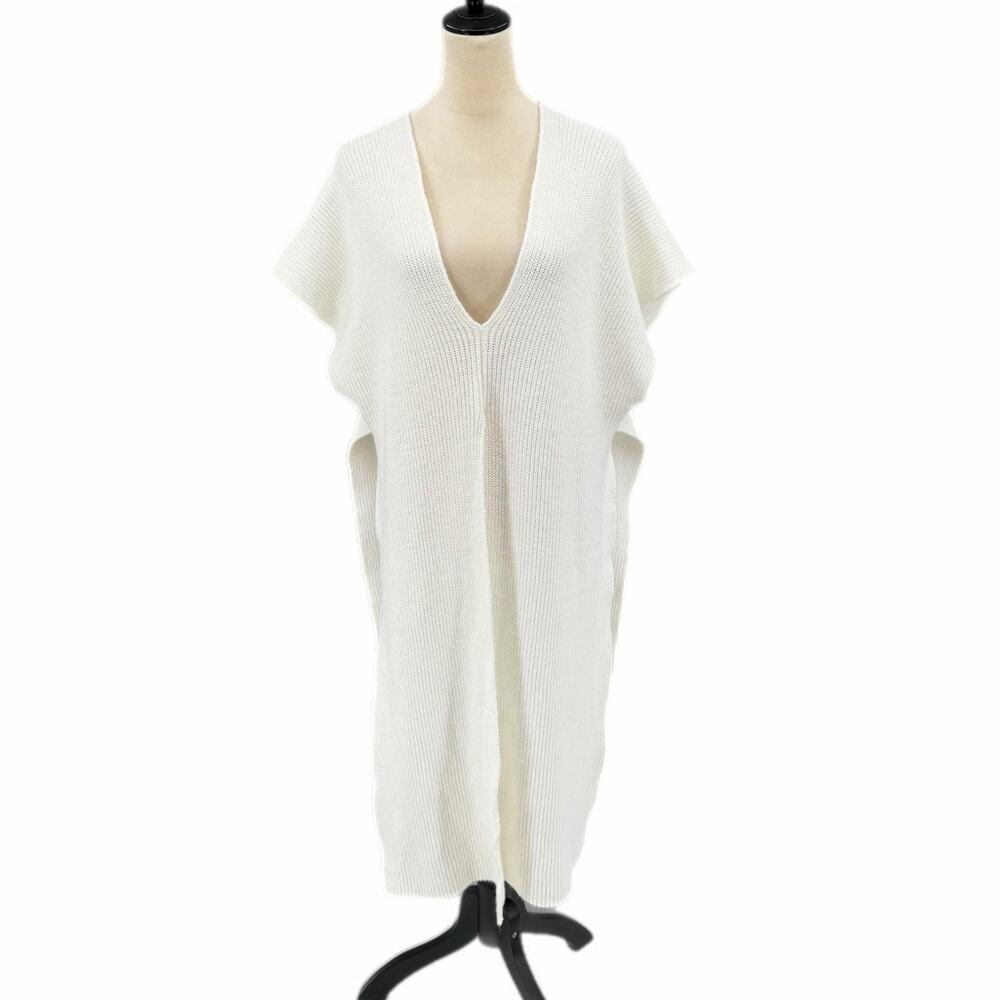 Anthropologie NWT Poncho Vest Scarf V-neck Pullover Side Slit Cape Knit Sweater